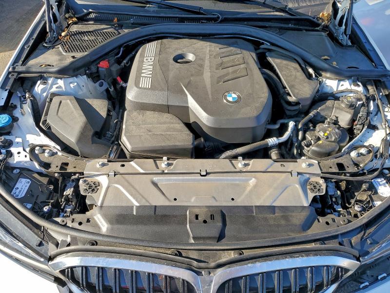 Photo 11 from auction – 2025 BMW 330I with VIN 3MW69CW04S8F30339
