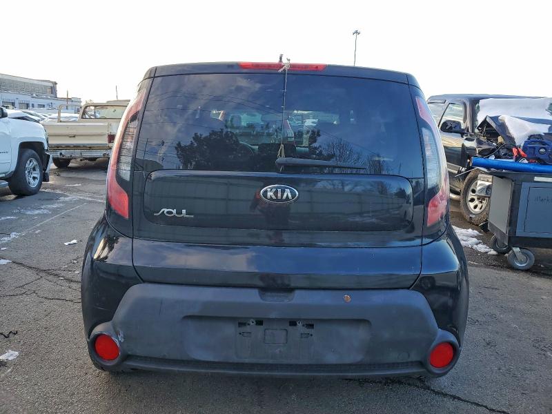 Foto 6 de la subasta – 2015 KIA SOUL con VIN KNDJN2A26F7112450