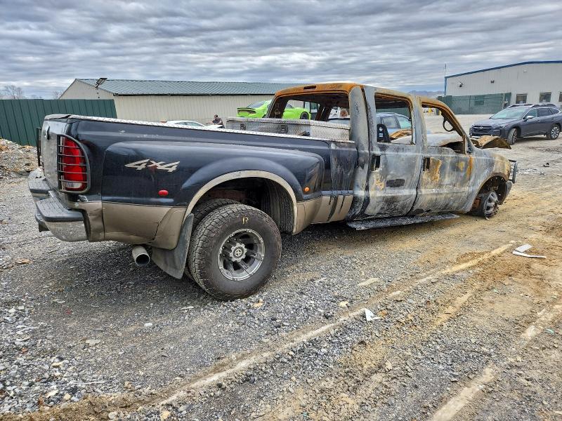 Photo 3 from auction – 2002 FORD F350 SUPER with VIN 1FTWW33F62ED29303