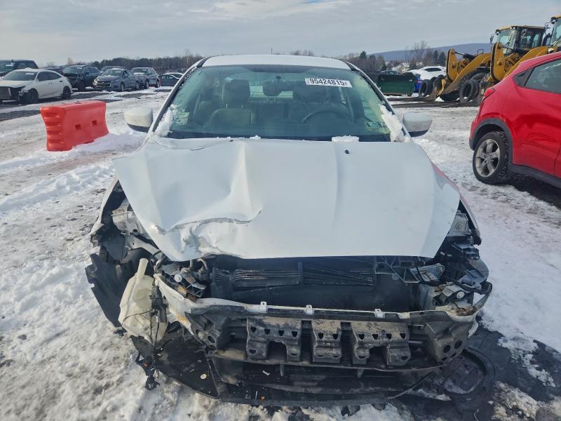 Photo 5 from auction – 2018 FORD FOCUS SE with VIN 1FADP3F24JL233750