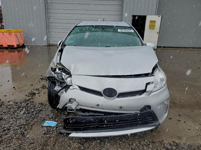 Фото 5 с аукциона – 2012 TOYOTA PRIUS с VIN JTDKN3DU2C5467436