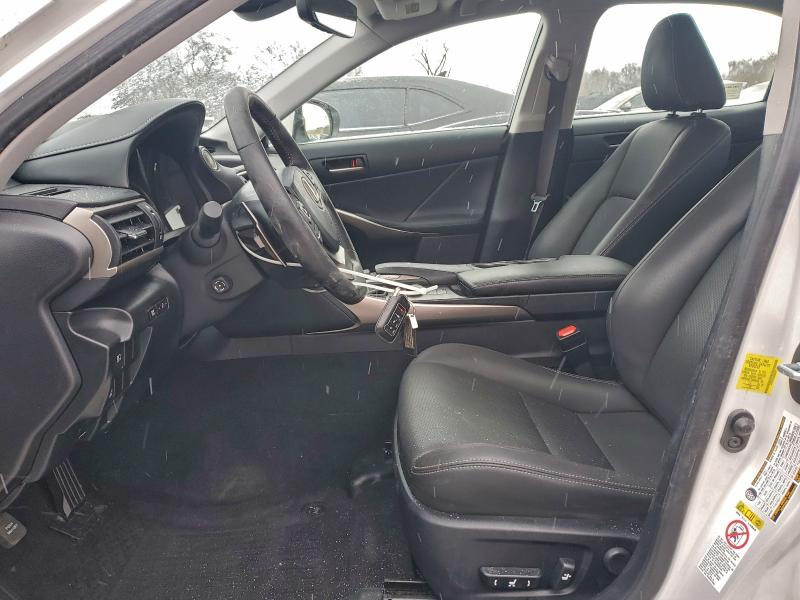 Photo 7 from auction – 2018 LEXUS IS 300 with VIN JTHC81D28J5028977