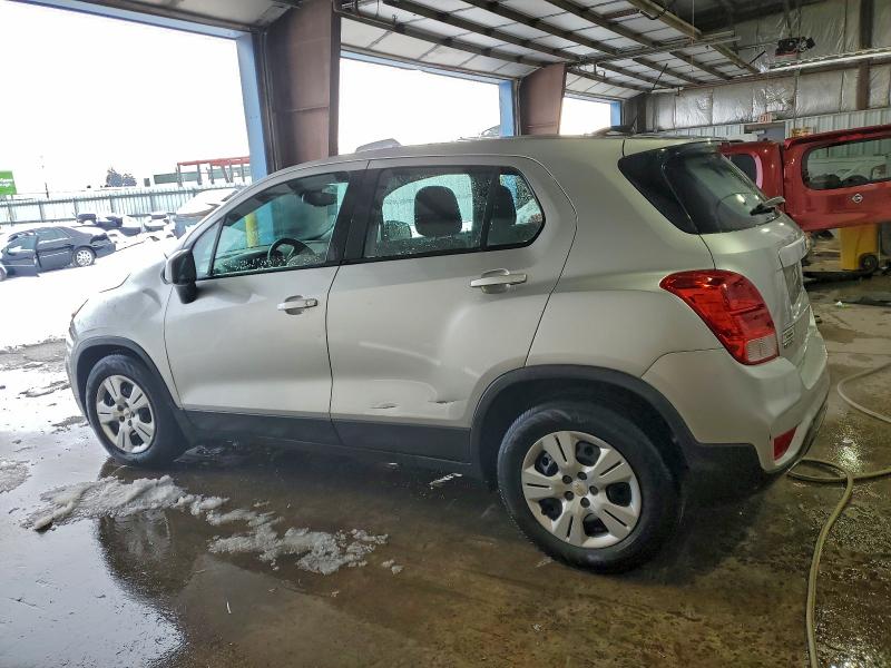 Photo 2 from auction – 2018 CHEVROLET TRAX LS with VIN KL7CJKSB0JB606051