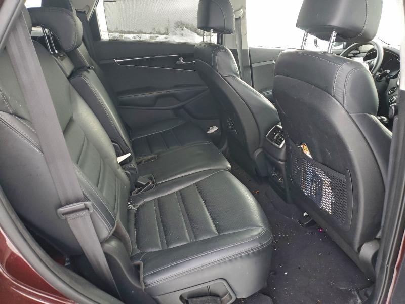 Photo 11 from auction – 2017 KIA SORENTO EX with VIN 5XYPHDA5XHG259979