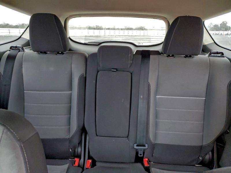 Photo 10 from auction – 2014 FORD ESCAPE SE with VIN 1FMCU0GX7EUE13663