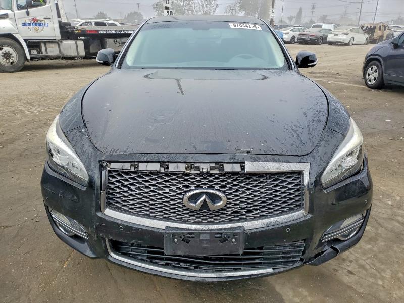 Photo 5 from auction – 2017 INFINITI Q70 3.7 with VIN JN1BY1AP9HM741094