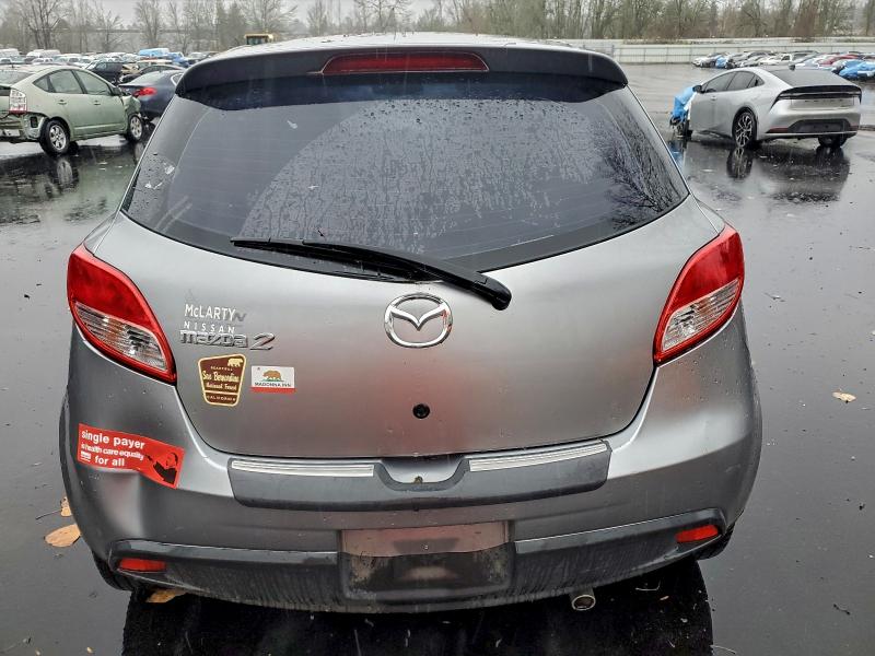 Photo 6 from auction – 2012 MAZDA MAZDA2 with VIN JM1DE1LY5C0136171