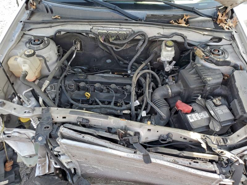 Photo 12 from auction – 2012 FORD ESCAPE LIM with VIN 1FMCU0E78CKC16819