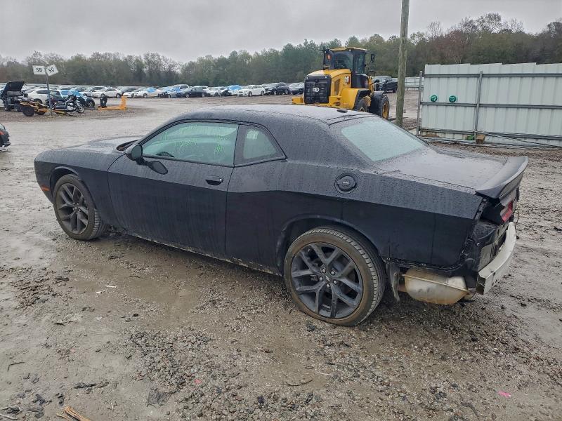 Photo 2 from auction – 2023 DODGE CHALLENGER with VIN 2C3CDZAG3PH571283