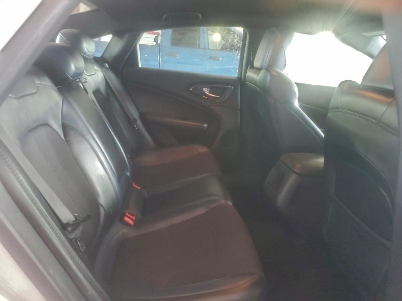 Photo 10 from auction – 2015 CHRYSLER 200 S with VIN 1C3CCCBB4FN637820
