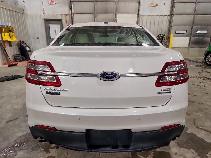 Photo 6 from auction – 2018 FORD TAURUS SEL with VIN 1FAHP2E87JG138884