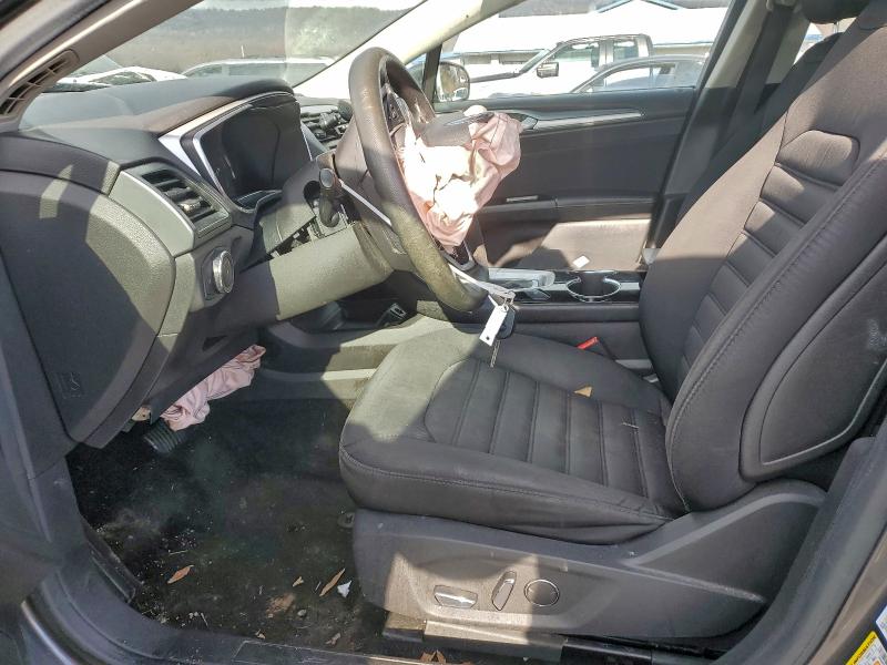 Photo 7 from auction – 2015 FORD FUSION SE with VIN 3FA6P0LU0FR210813