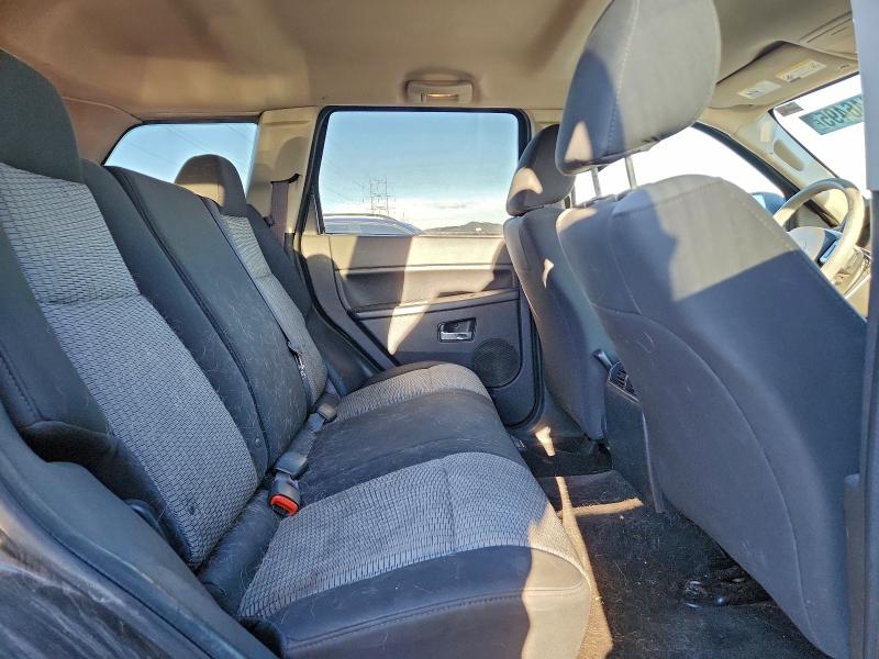 Photo 11 from auction – 2010 JEEP GRAND CHER with VIN 1J4PR4GK2AC100212