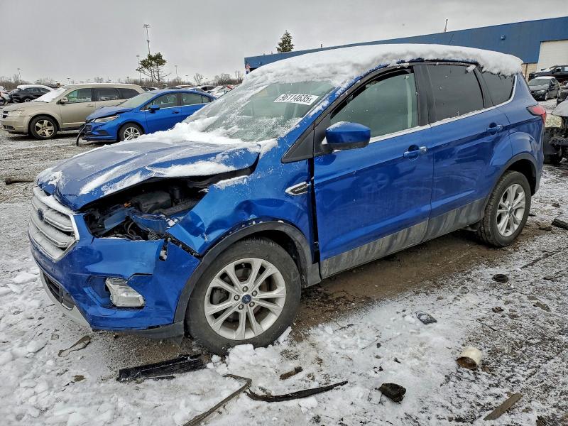 FORD ESCAPE SE 2019 with VIN 1FMCU0GD9KUA04159 - Photo from auction