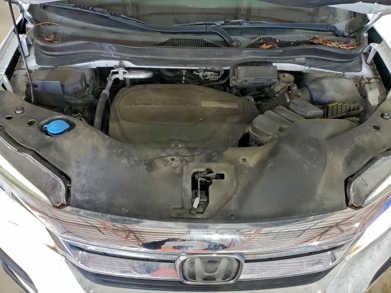 Photo 11 from auction – 2019 HONDA PILOT LX with VIN 5FNYF6H10KB058566