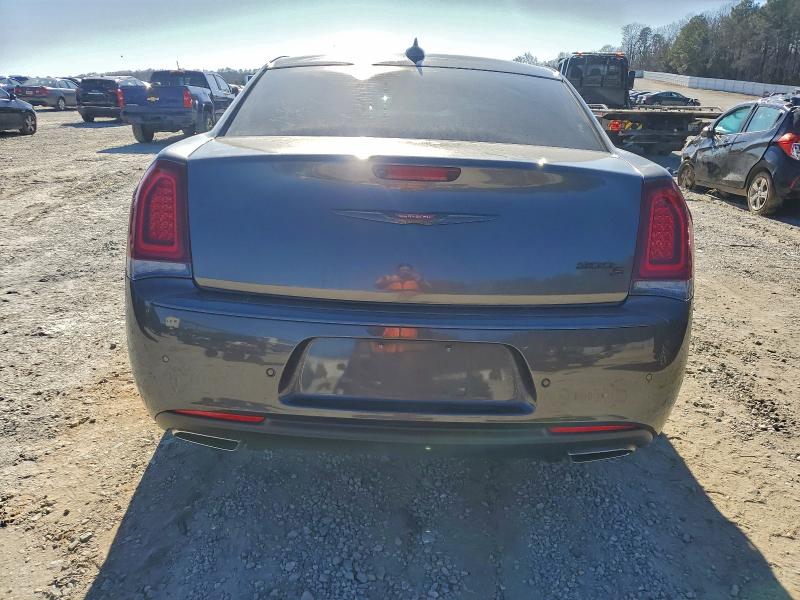 Photo 6 from auction – 2023 CHRYSLER 300 S with VIN 2C3CCABG3PH620436