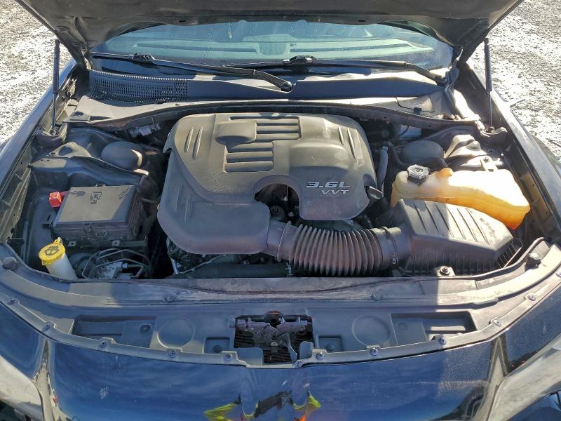 Photo 11 from auction – 2022 CHRYSLER 300 S with VIN 2C3CCABG0NH146779