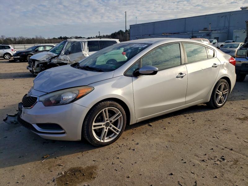 KIA FORTE LX 2016 with VIN KNAFX4A65G5498965 - Photo from auction