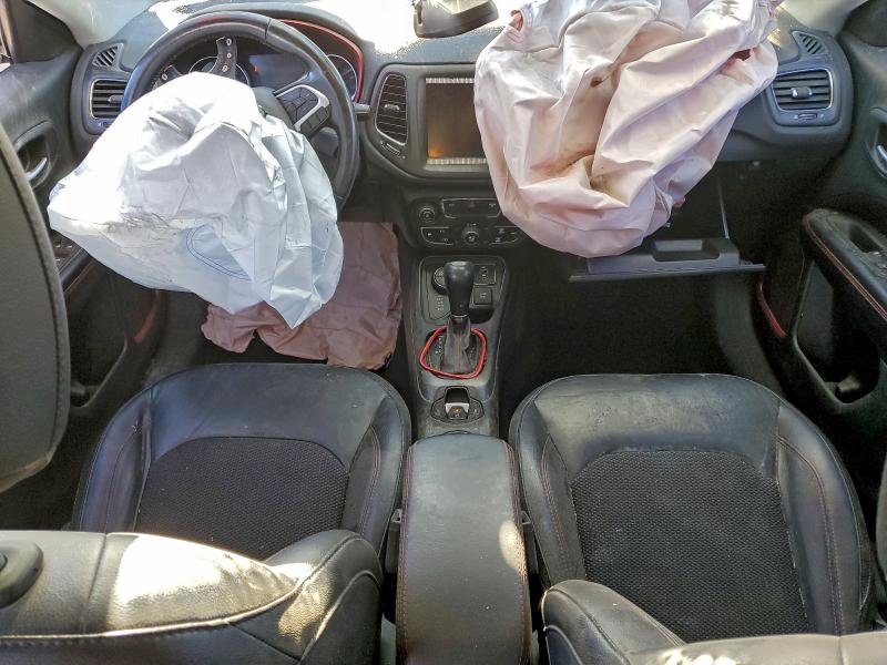 Photo 8 from auction – 2019 JEEP COMPASS TR with VIN 3C4NJDDB1KT799928