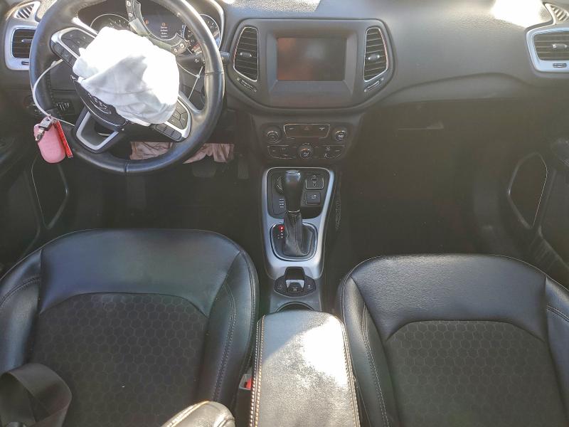 Photo 8 from auction – 2018 JEEP COMPASS LA with VIN 3C4NJDBB6JT176239