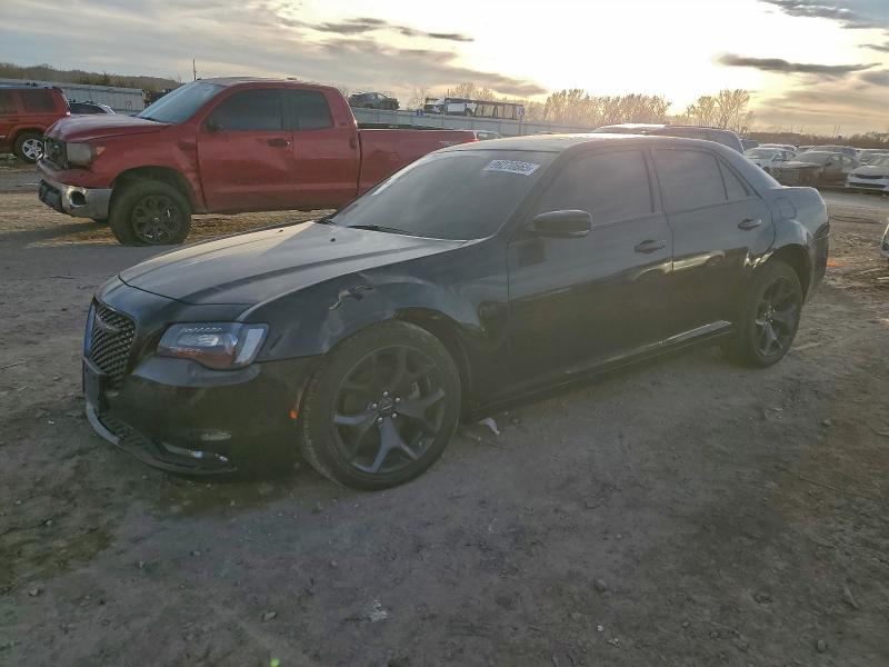 CHRYSLER 300 2023 with VIN 2C3CCABG9PH565510 - Photo from auction