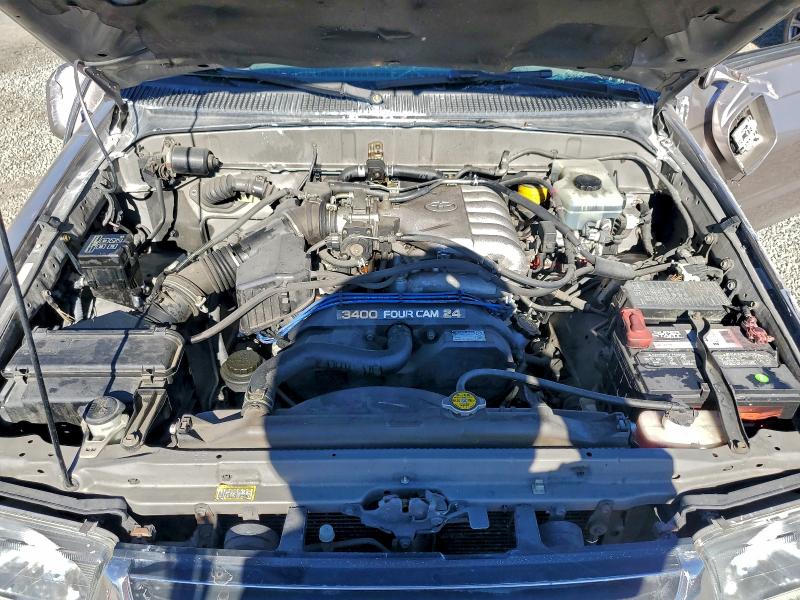 Photo 12 from auction – 2001 TOYOTA 4RUNNER SR with VIN JT3GN86R210205314