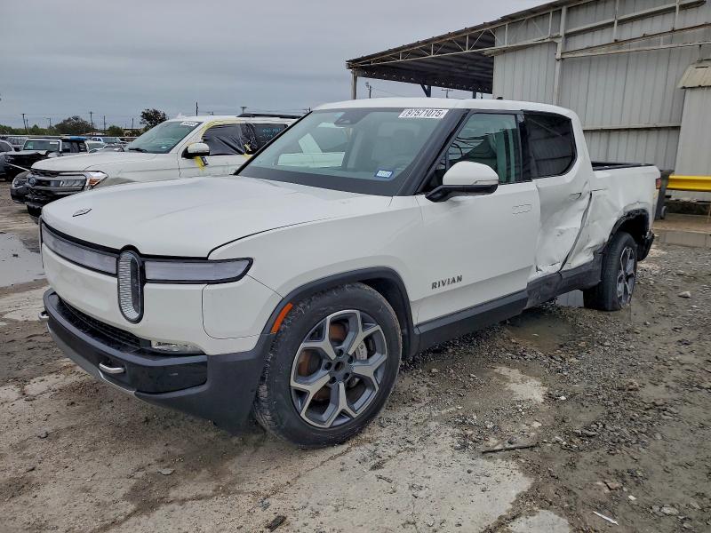 RIVIAN R1T ADVENT 2023 with VIN 7FCTGBAA5PN028668 - Photo from auction