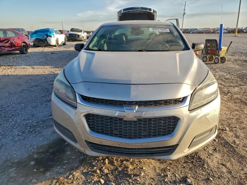 Photo 5 from auction – 2015 CHEVROLET MALIBU LS with VIN 1G11B5SL1FF155304