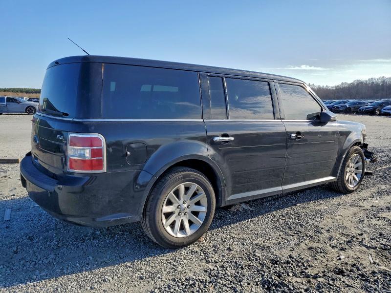 Photo 3 from auction – 2010 FORD FLEX SEL with VIN 2FMHK6CC3ABA24889