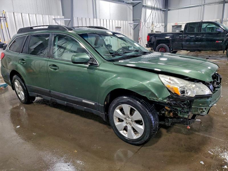 Photo 4 from auction – 2010 SUBARU OUTBACK with VIN 4S4BRBKC1A3386358