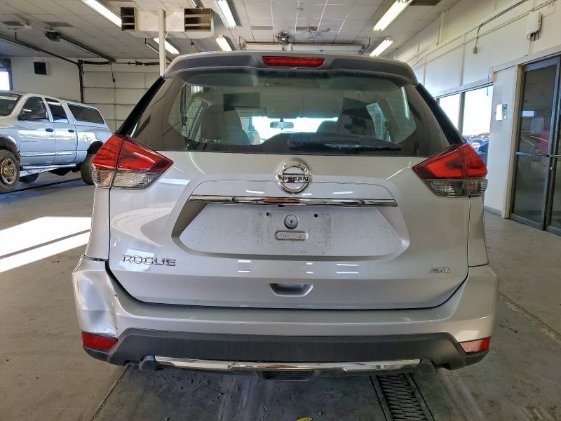 Photo 6 from auction – 2017 NISSAN ROGUE S with VIN KNMAT2MV4HP576755