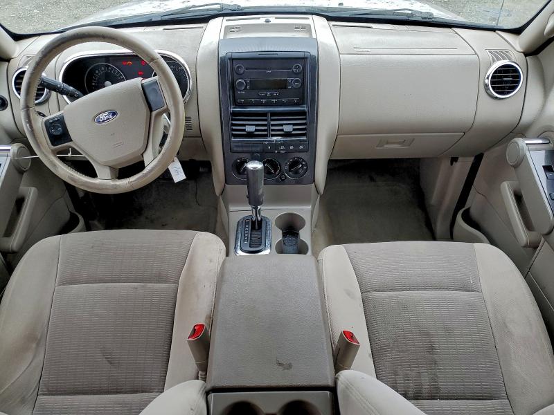 Photo 8 from auction – 2006 FORD EXPLORER X with VIN 1FMEU73E86UB41888