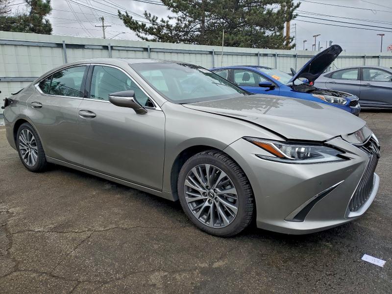 Photo 4 from auction – 2019 LEXUS ES 350 with VIN 58ABZ1B17KU025956