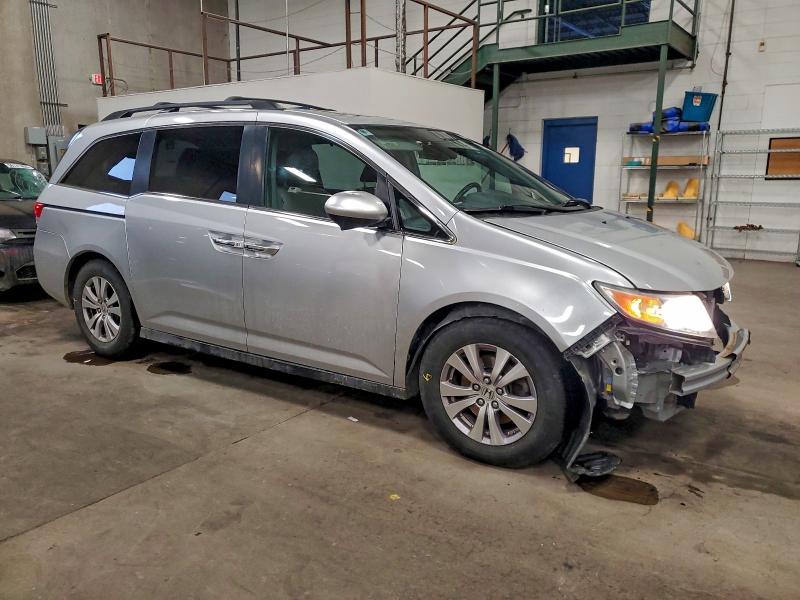 Photo 4 from auction – 2015 HONDA ODYSSEY with VIN 5FNRL5H68FB079125