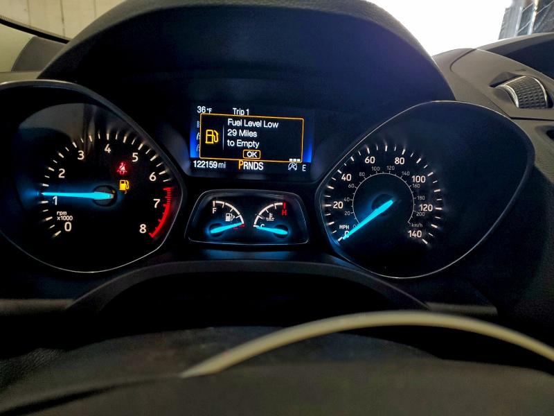 Photo 9 from auction – 2017 FORD ESCAPE SE with VIN 1FMCU9GD4HUC08364