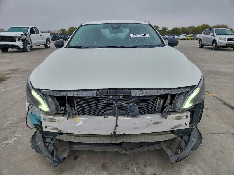 Photo 5 from auction – 2024 NISSAN ALTIMA S with VIN 1N4BL4BV5RN361990