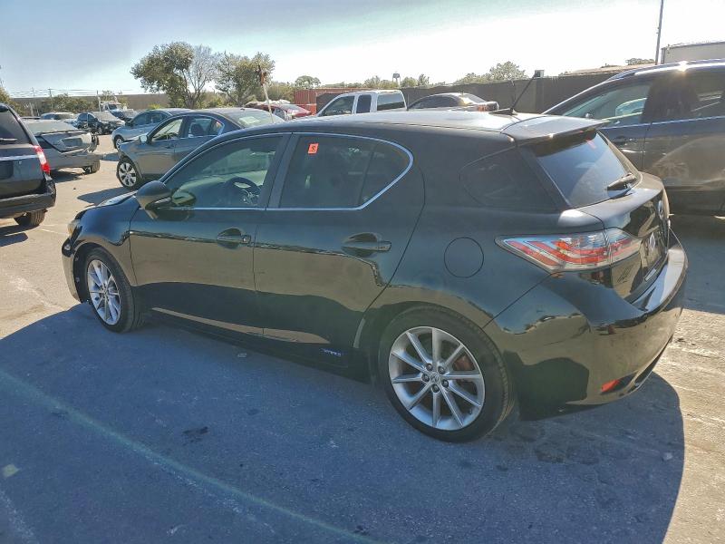 Photo 2 from auction – 2011 LEXUS CT 200 with VIN JTHKD5BH0B2028089