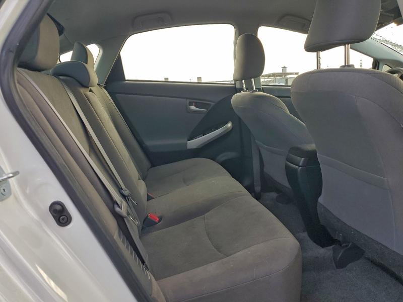 Photo 11 from auction – 2015 TOYOTA PRIUS with VIN JTDKN3DUXF0481618