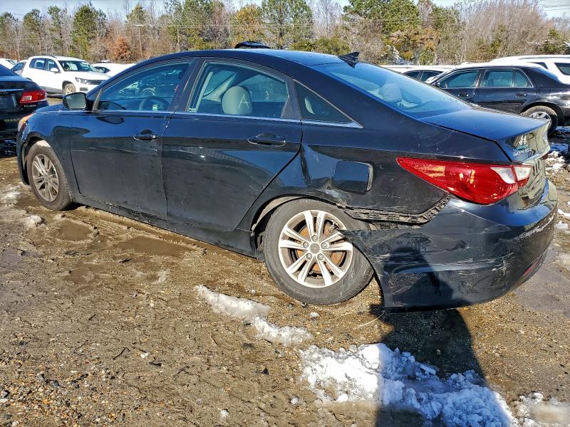 Photo 2 from auction – 2013 HYUNDAI SONATA with VIN 5NPEB4AC0DH518845