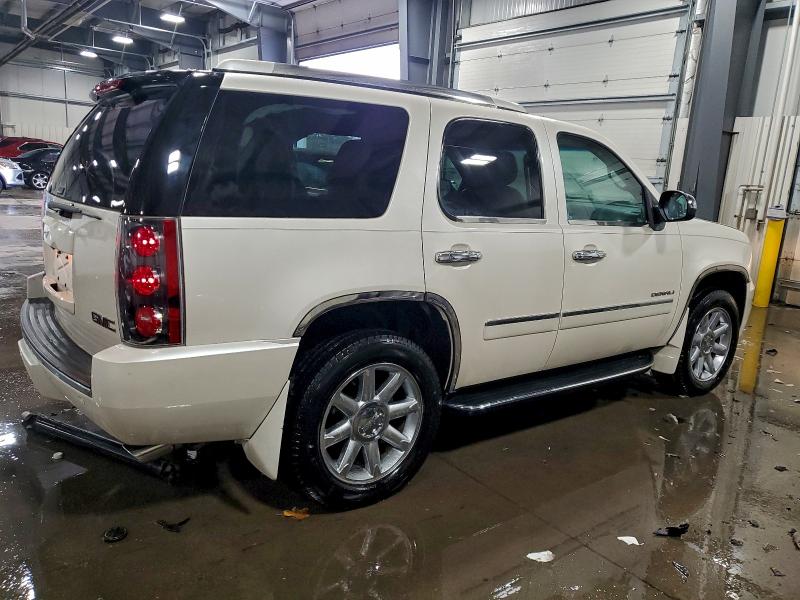 Photo 3 from auction – 2012 GMC YUKON DENA with VIN 1GKS2EEF0CR310490