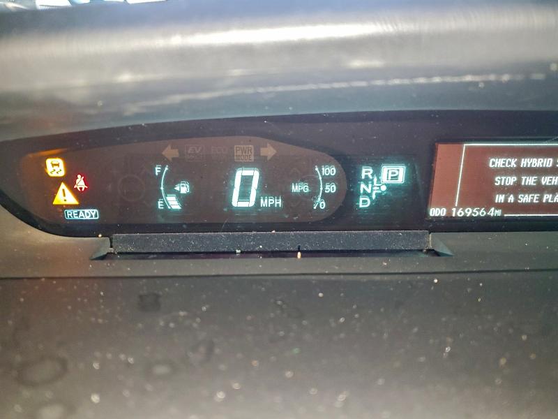 Photo 9 from auction – 2014 TOYOTA PRIUS with VIN JTDKN3DU0E0385690