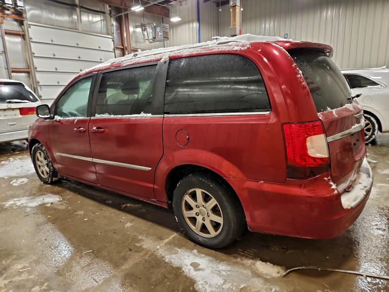 Photo 2 from auction – 2012 CHRYSLER TOWN & COU with VIN 2C4RC1BG6CR301171