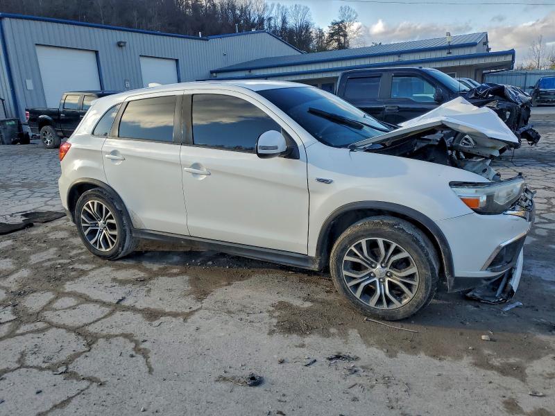 Photo 4 from auction – 2019 MITSUBISHI OUTLANDER with VIN JA4AR3AU1KU019739