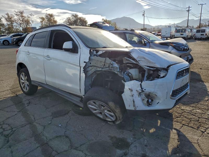 Photo 4 from auction – 2013 MITSUBISHI OUTLANDER with VIN 4A4AP4AU2DE006537
