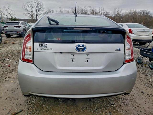 Photo 6 from auction – 2014 TOYOTA PRIUS with VIN JTDKN3DU5E1774657