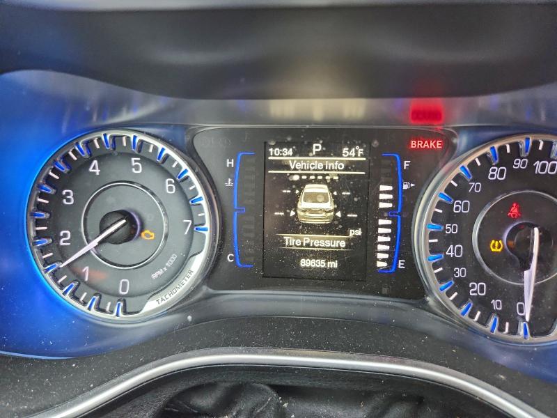 Photo 9 from auction – 2015 CHRYSLER 200 LIMITE with VIN 1C3CCCAB4FN569066