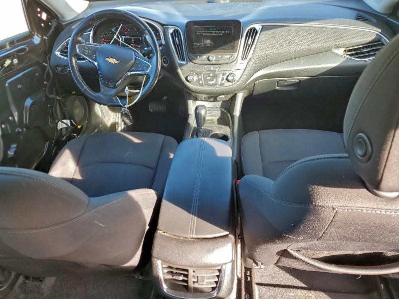 Photo 8 from auction – 2018 CHEVROLET MALIBU LT with VIN 1G1ZD5STXJF293896