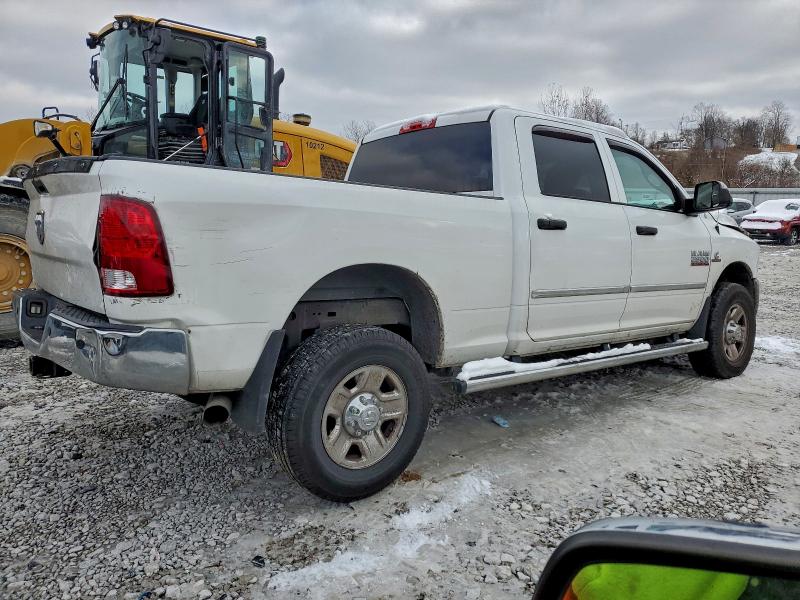 Foto 3 de la subasta – 2016 RAM 2500 ST con VIN 3C6UR5CL9GG197032