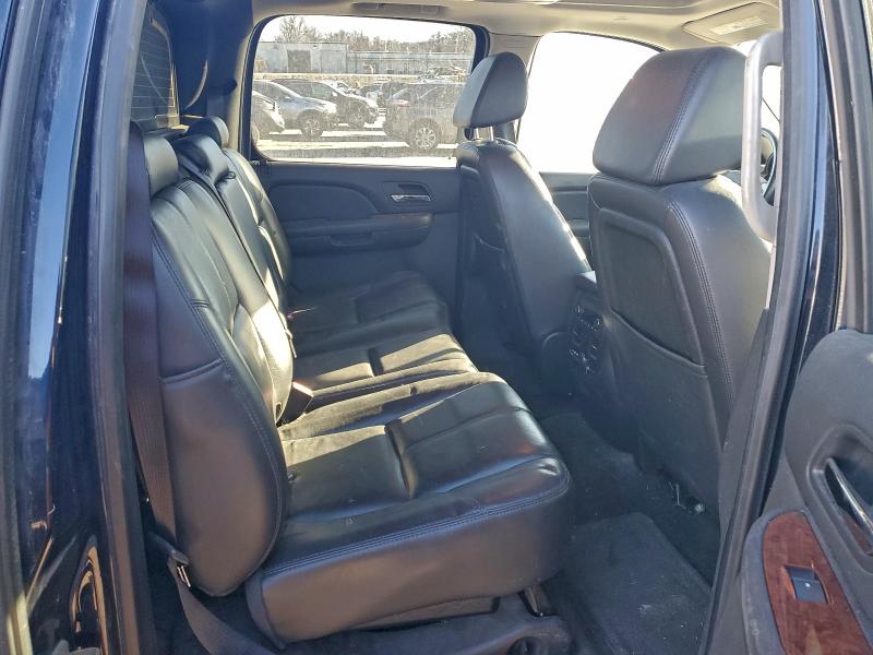 Photo 10 from auction – 2008 CHEVROLET AVALANCHE with VIN 3GNFK12338G119225