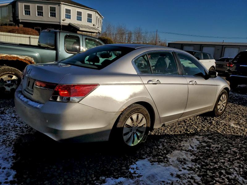 Photo 3 from auction – 2011 HONDA ACCORD LX with VIN 1HGCP2F31BA048367
